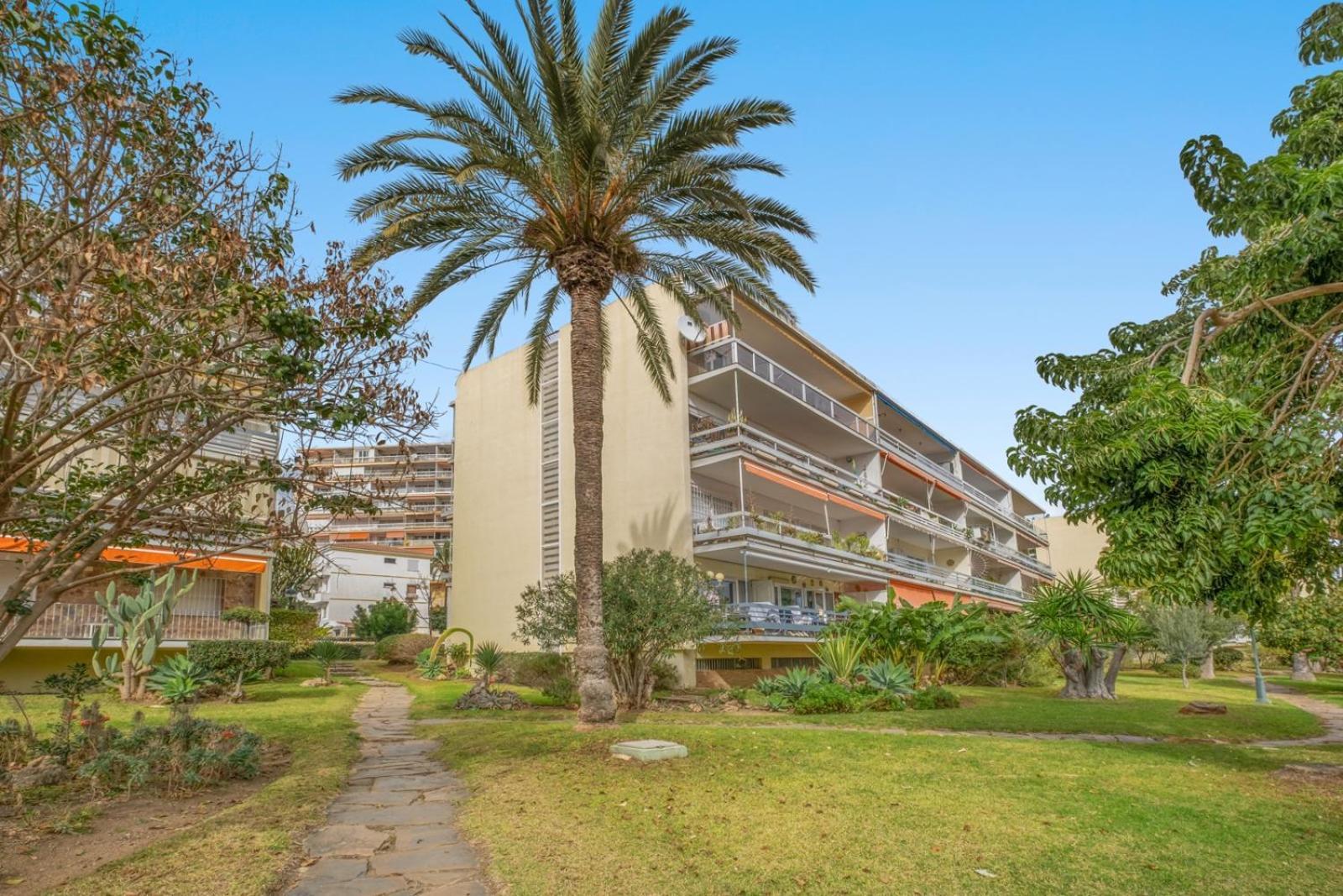 Piso Con 2 Habitaciones, 2 Terrazas Y Piscina توريمولينوس المظهر الخارجي الصورة